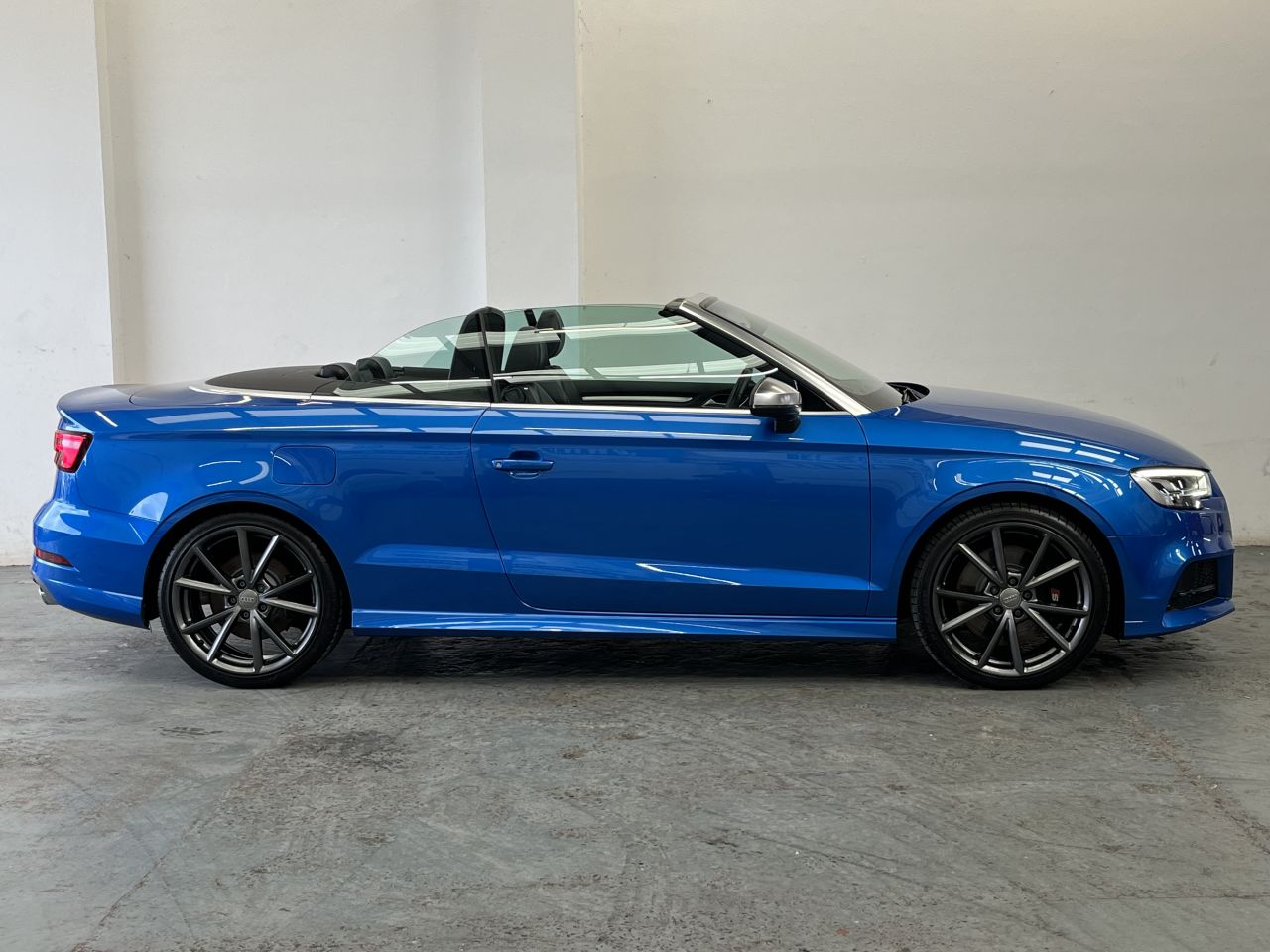 2017 AUDI S3 2.0 TFSI Cabriolet 2dr Petrol S Tronic quattro Euro 6 (s/s) (310 ps) CARPLA - vehicle photo 3 for sale on PureCar