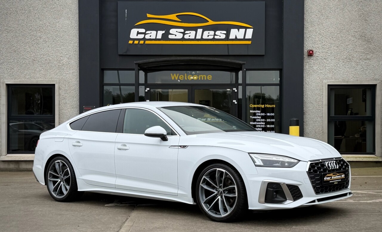 AUDI A5 2023