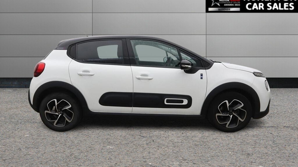 2022 Citroen C3 — image 2