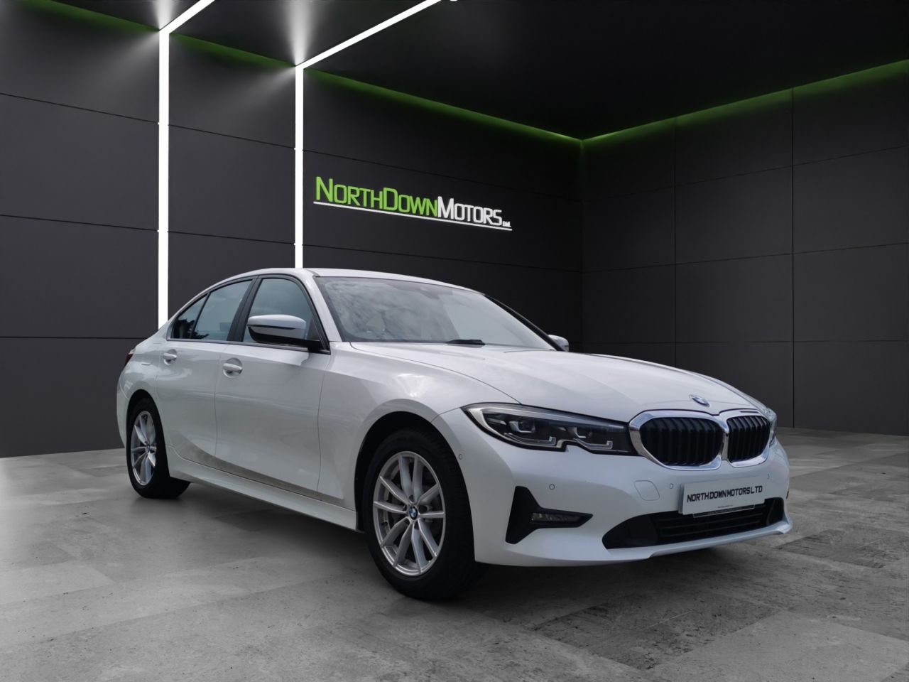2020 BMW 3 SERIES 2.0 330e 12kWh SE Pro Saloon 4dr Petrol Plug-in Hybrid Auto Euro 6 (s/s) (2 - vehicle photo 8 for sale on PureCar