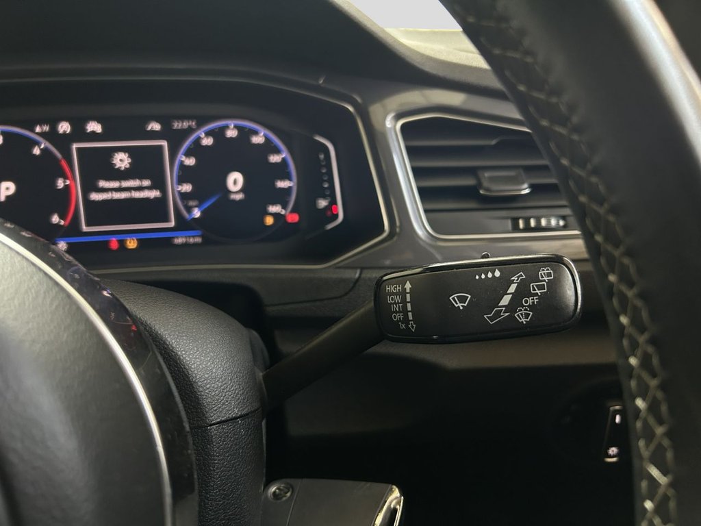 2020 Volkswagen T-Roc — image 13