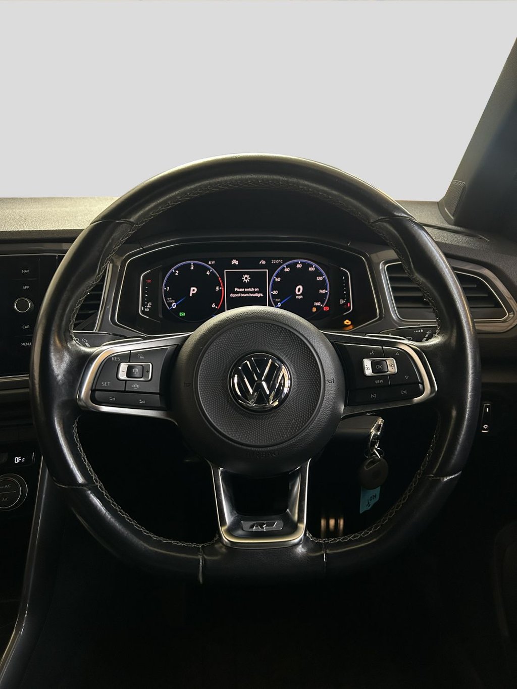 2020 Volkswagen T-Roc — image 8