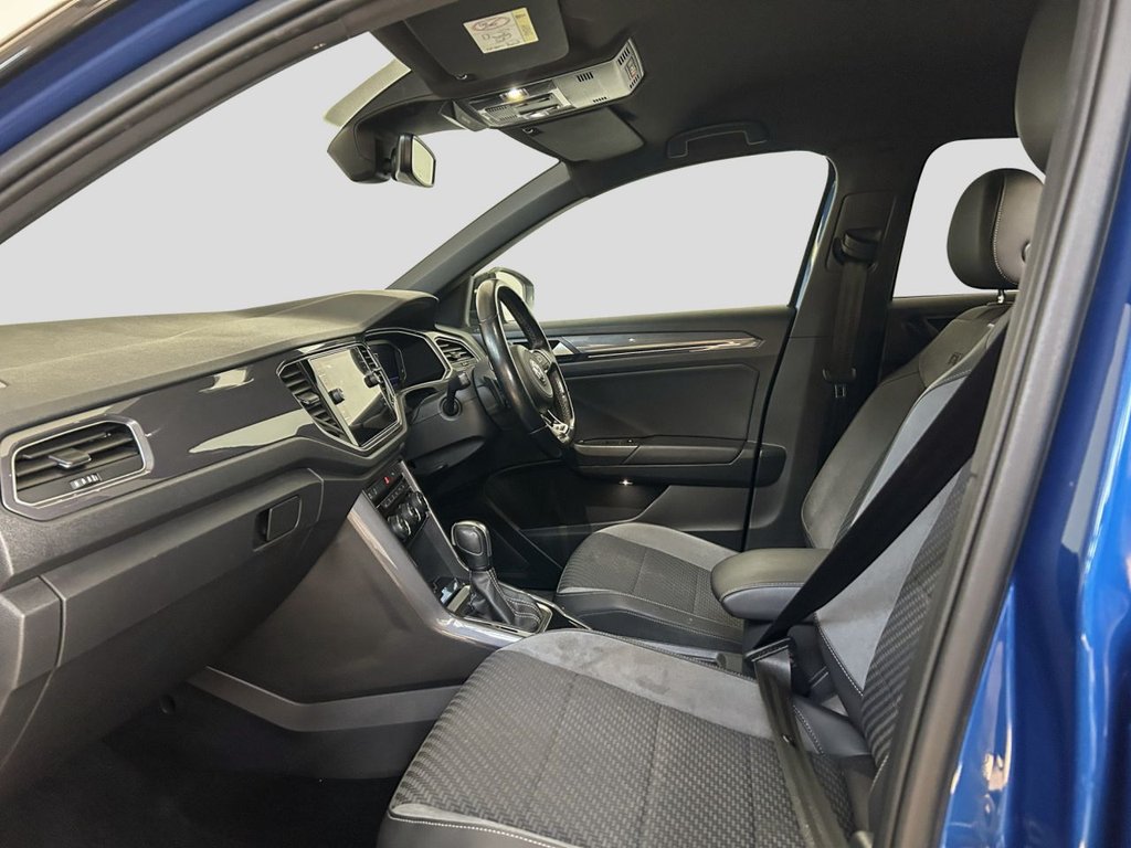 2020 Volkswagen T-Roc — image 5