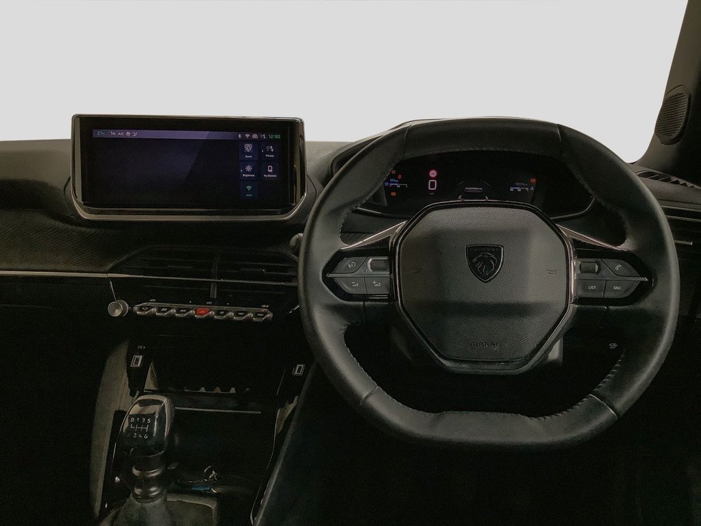 2025 Peugeot 2008 — image 6