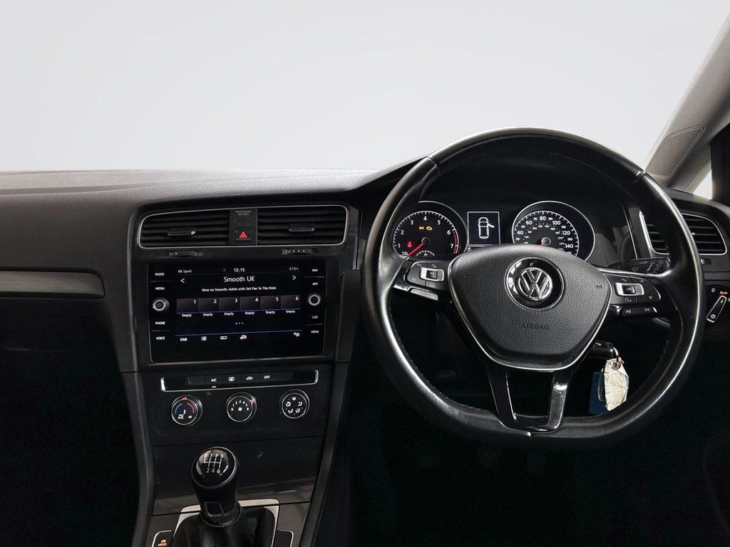 2018 Volkswagen Golf — image 9