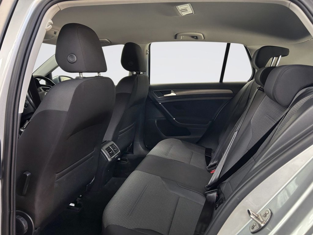 2018 Volkswagen Golf — image 8