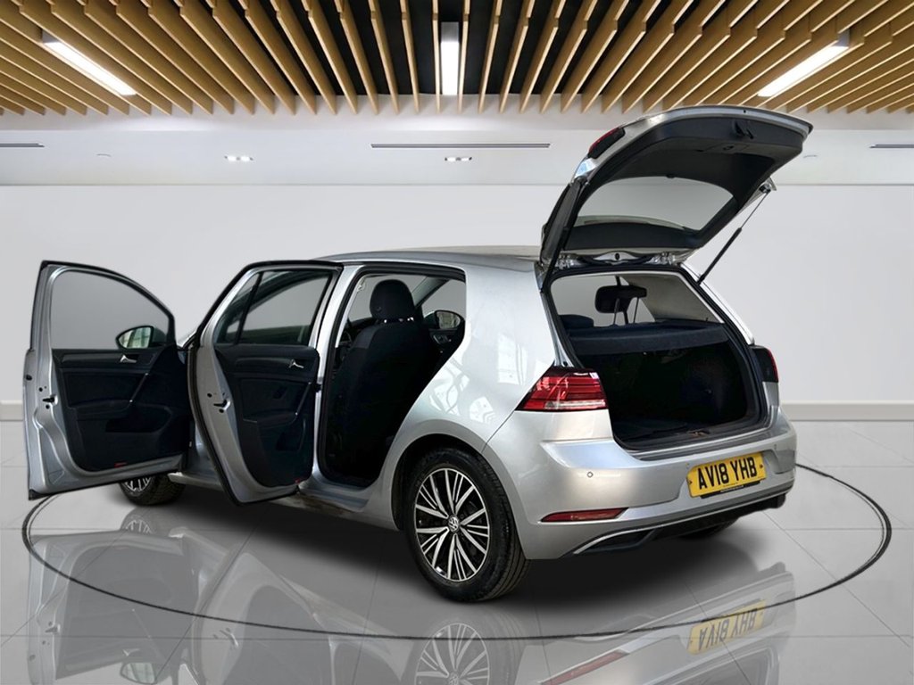 2018 Volkswagen Golf — image 6