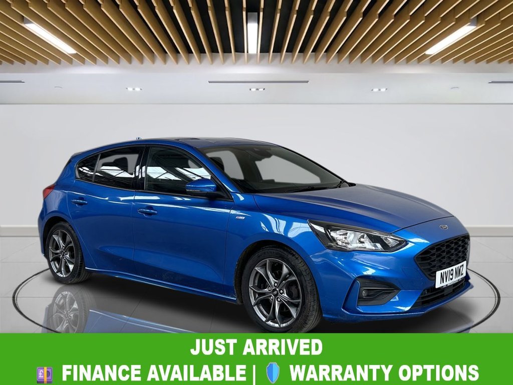 2019 Ford Focus — image 1