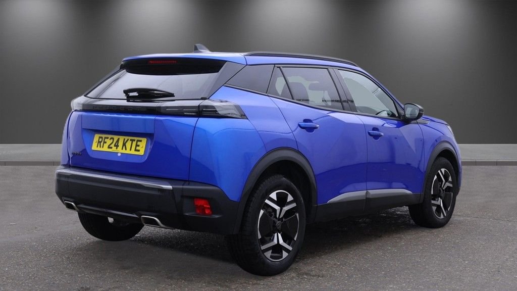 2024 Peugeot 2008 — image 4