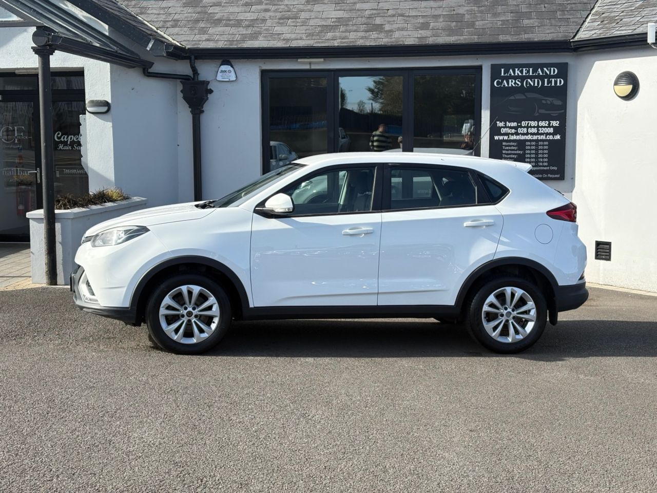 2017 MG GS 1.5 TGI Excite SUV 5dr Petrol Manual Euro 6 (s/s) (160 ps) - vehicle photo 3 for sale on PureCar