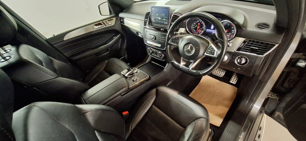 2018 MERCEDES GLE 2.1 GLE250d AMG Night Edition SUV 5dr Diesel G-Tronic 4MATIC Euro 6 (s/s) ( - vehicle photo 19 for sale on PureCar