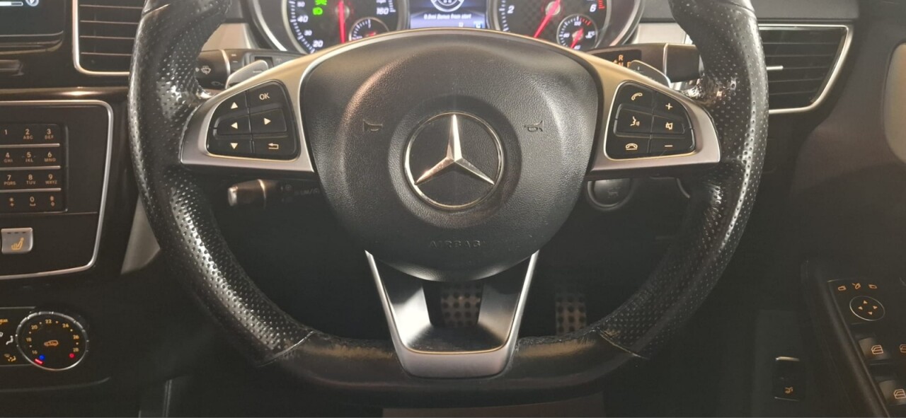 2018 MERCEDES GLE 2.1 GLE250d AMG Night Edition SUV 5dr Diesel G-Tronic 4MATIC Euro 6 (s/s) ( - vehicle photo 13 for sale on PureCar
