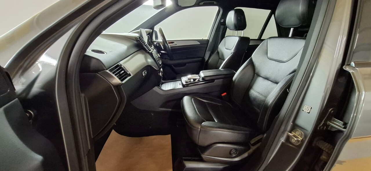 2018 MERCEDES GLE 2.1 GLE250d AMG Night Edition SUV 5dr Diesel G-Tronic 4MATIC Euro 6 (s/s) ( - vehicle photo 31 for sale on PureCar