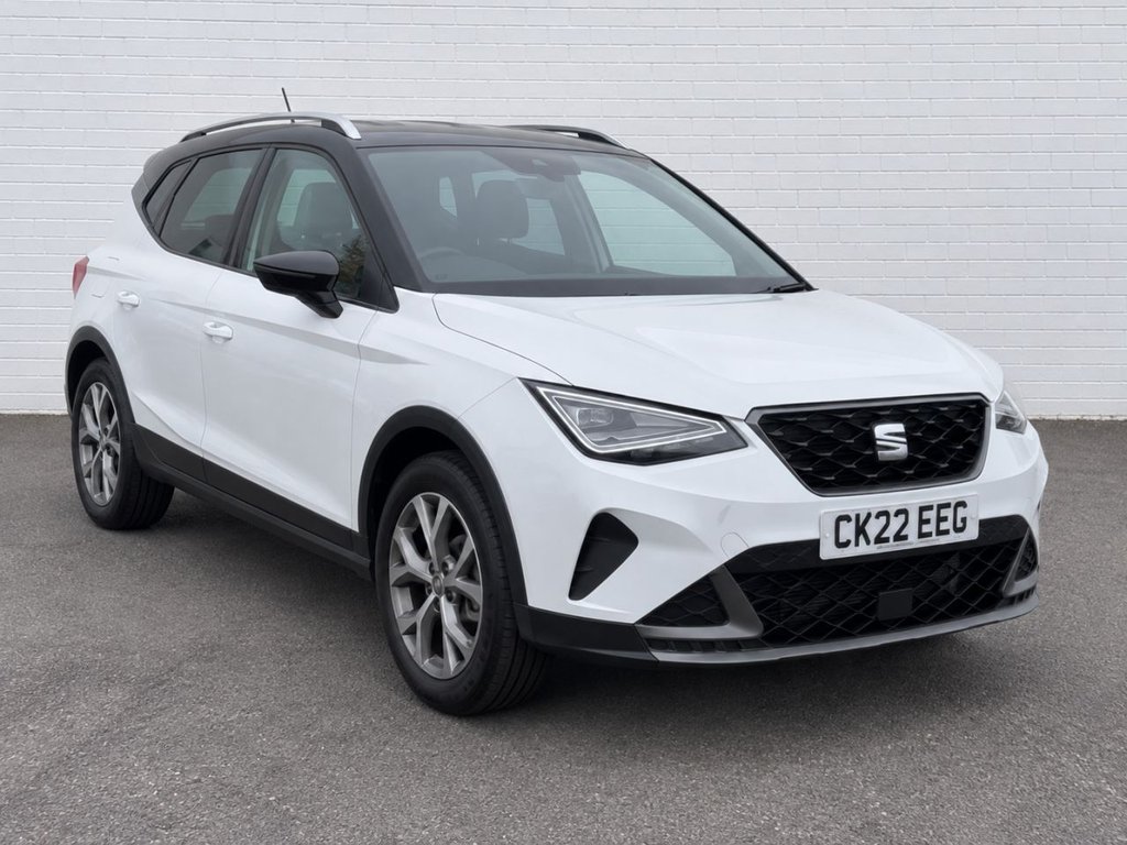 2022 SEAT Arona exterior view