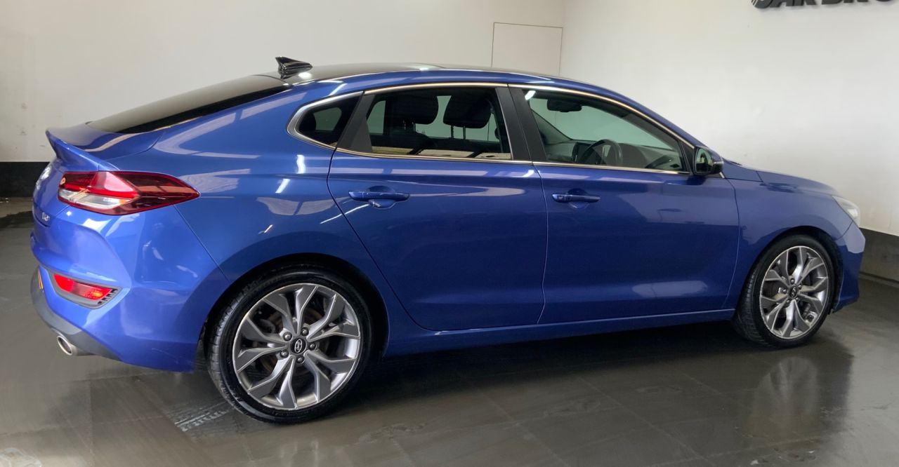2019 HYUNDAI I30 1.4 T-GDi GPF Premium SE Fastback 5dr Petrol DCT Euro 6 (s/s) (140 ps) - vehicle photo 4 for sale on PureCar