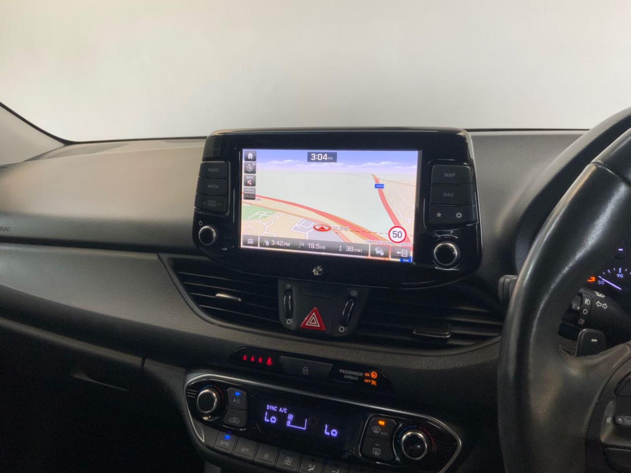 2019 HYUNDAI I30 1.4 T-GDi GPF Premium SE Fastback 5dr Petrol DCT Euro 6 (s/s) (140 ps) - vehicle photo 27 for sale on PureCar