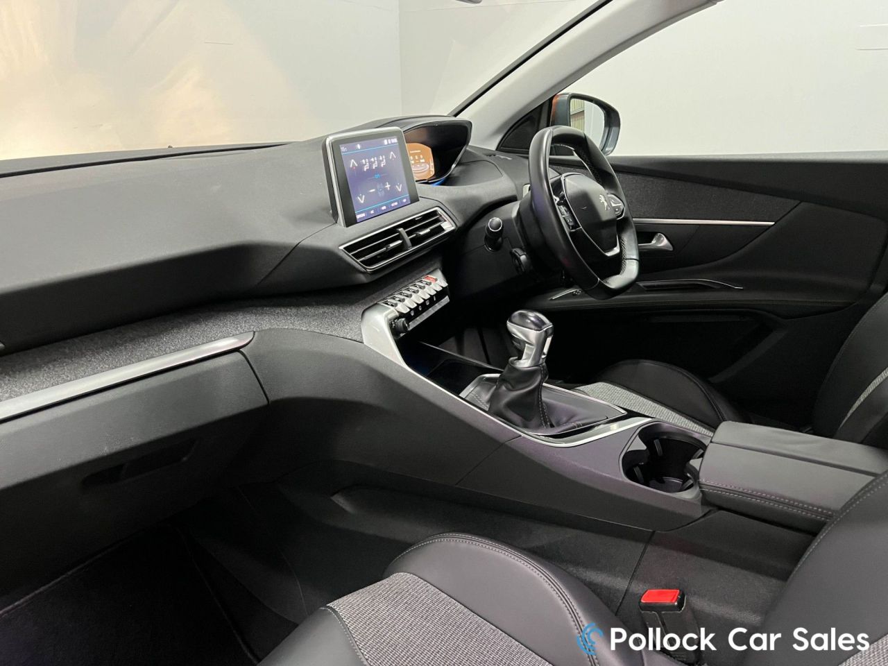 2018 PEUGEOT 1.6 BlueHDi Allure SUV 5dr Diesel Manual Euro 6 (s/s) (120 ps) R Camera,P S - vehicle photo 29 for sale on PureCar