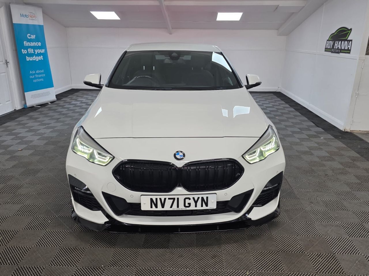 2022 BMW 2 SERIES GRAN COUPE 1.5 218i M Sport Saloon 4dr Petrol Manual Euro 6 (s/s) (136 ps) Front and R - vehicle photo 9 for sale on PureCar
