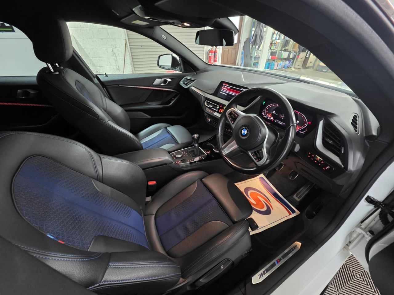 2022 BMW 2 SERIES GRAN COUPE 1.5 218i M Sport Saloon 4dr Petrol Manual Euro 6 (s/s) (136 ps) Front and R - vehicle photo 18 for sale on PureCar