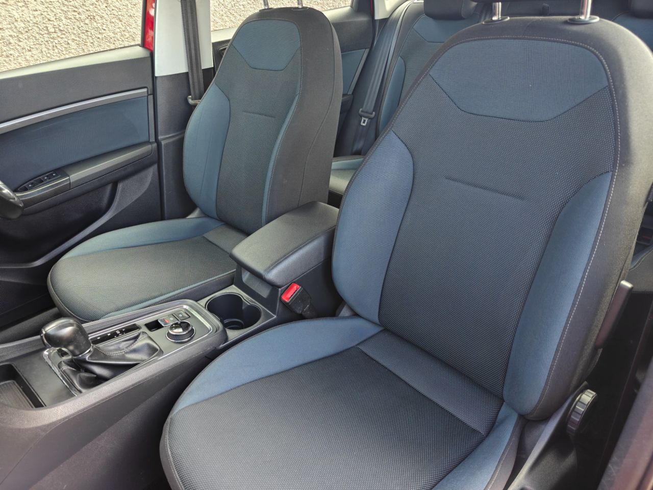 2019 SEAT ATECA 1.6 TDI SE Technology SUV 5dr Diesel DSG Euro 6 (s/s) (115 ps) - vehicle photo 15 for sale on PureCar