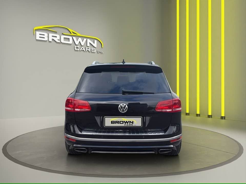 2017 VOLKSWAGEN TOUAREG 3.0 TDI V6 BlueMotion Tech R-Line Plus SUV 5dr Diesel Tiptronic 4WD Euro 6 - vehicle photo 6 for sale on PureCar