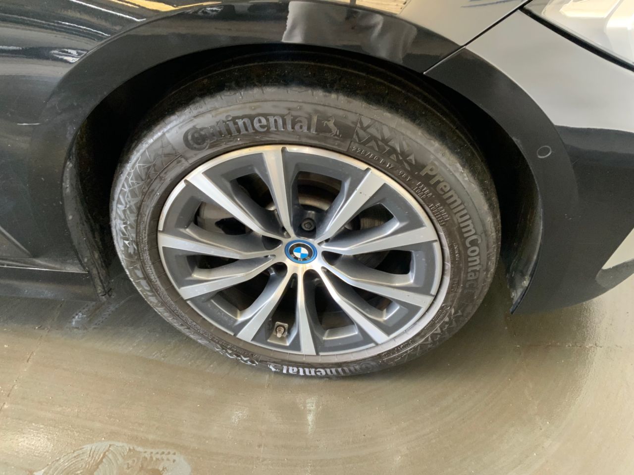 2023 BMW 3 SERIES 2.0 330e 12kWh Sport Saloon 4dr Petrol Plug-in Hybrid Auto Euro 6 (s/s) (29 - vehicle photo 15 for sale on PureCar