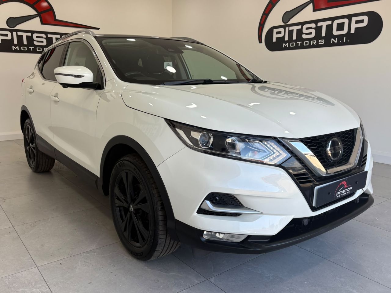 2018 NISSAN QASHQAI 1.6 dCi N-Connecta SUV 5dr Diesel XTRON Euro 6 (s/s) (130 ps) - vehicle photo 3 for sale on PureCar
