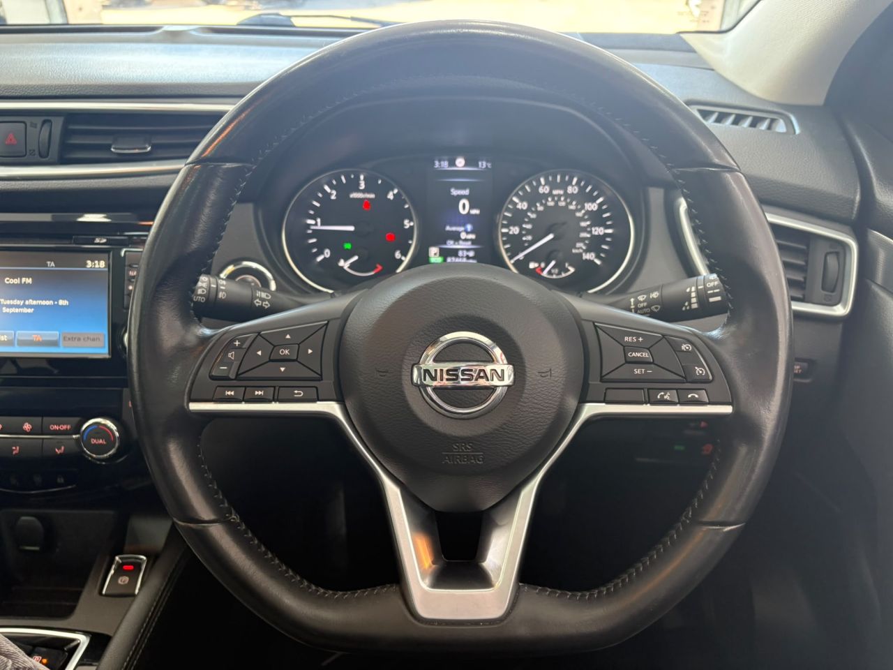 2018 NISSAN QASHQAI 1.6 dCi N-Connecta SUV 5dr Diesel XTRON Euro 6 (s/s) (130 ps) - vehicle photo 28 for sale on PureCar