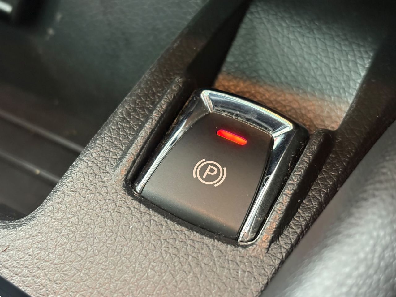 2018 NISSAN QASHQAI 1.6 dCi N-Connecta SUV 5dr Diesel XTRON Euro 6 (s/s) (130 ps) - vehicle photo 36 for sale on PureCar