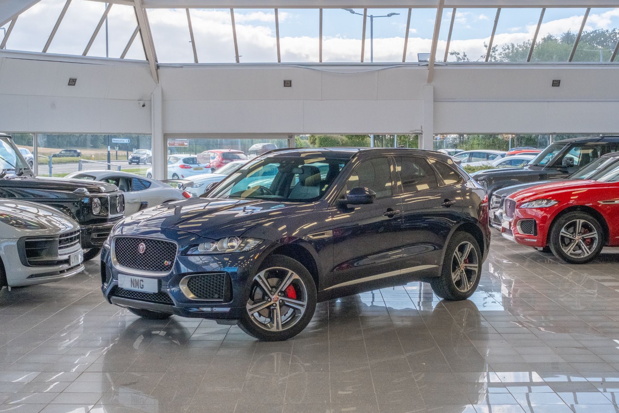 2016 Jaguar F-pace