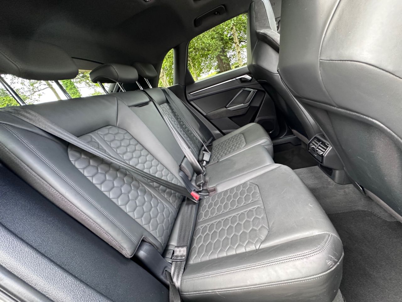 2020 AUDI RS Q3 2.5 TFSI Audi Sport Edition SUV 5dr Petrol S Tronic quattro Euro 6 (s/s) (4 - vehicle photo 16 for sale on PureCar