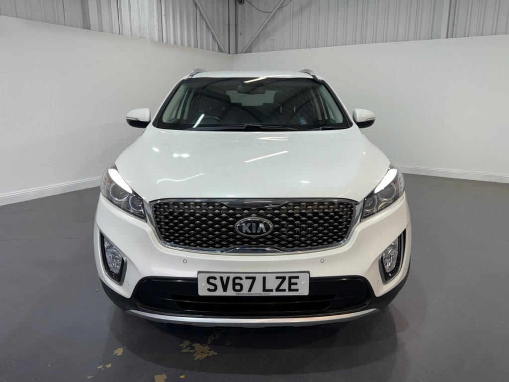 2017 Kia Sorento — image 2