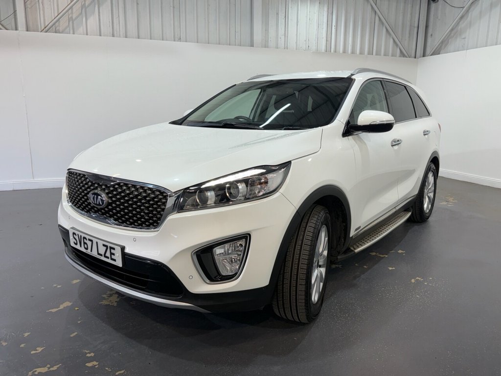 2017 Kia Sorento — image 3
