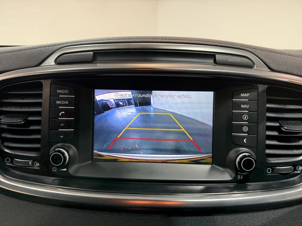 2017 Kia Sorento — image 10