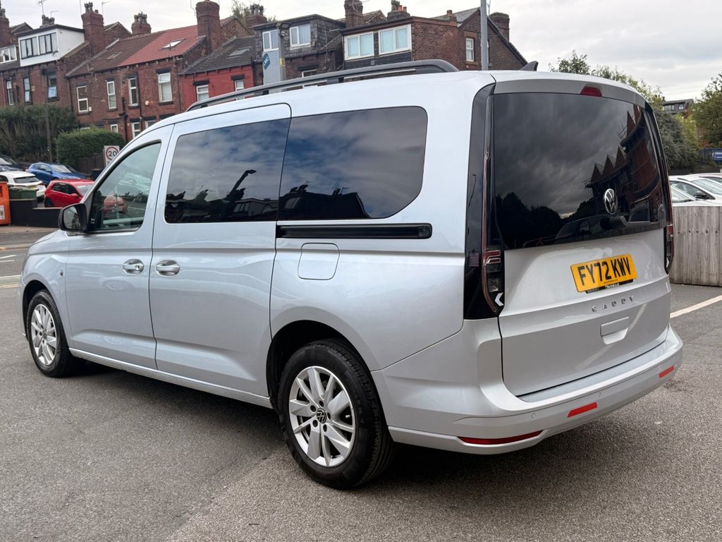 2023 Volkswagen Caddy Maxi — image 5
