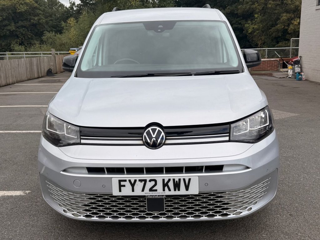 2023 Volkswagen Caddy Maxi — image 8