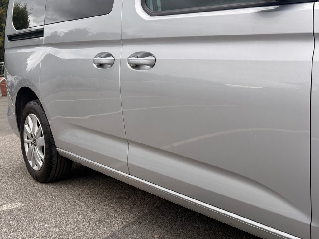 2023 Volkswagen Caddy Maxi — image 10