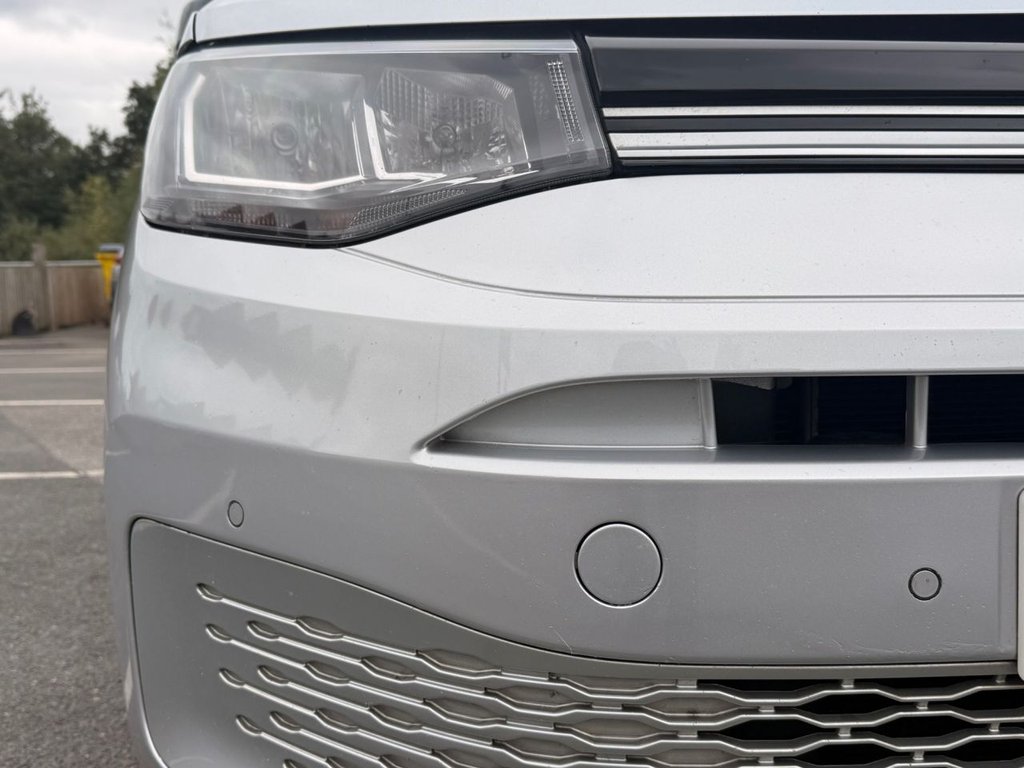 2023 Volkswagen Caddy Maxi — image 20