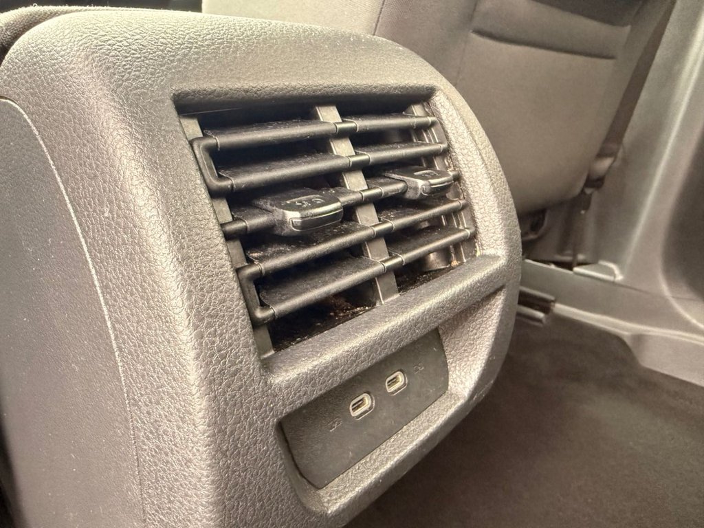 2023 Volkswagen Caddy Maxi — image 26