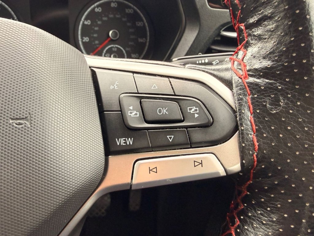 2023 Volkswagen Caddy Maxi — image 37