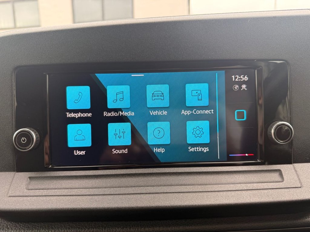 2023 Volkswagen Caddy Maxi — image 45