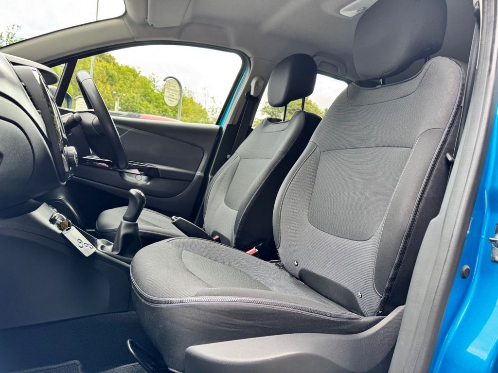 2015 Renault Captur — image 19