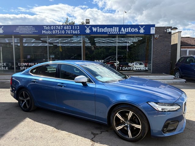 2017 Volvo S90