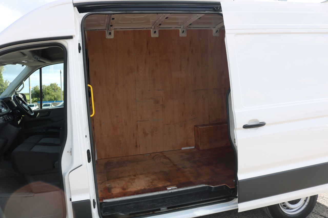 2023 VOLKSWAGEN CRAFTER 2.0 TDI CR30 Startline Panel Van 5dr Diesel Manual FWD MWB High Roof Euro 6 - vehicle photo 5 for sale on PureCar