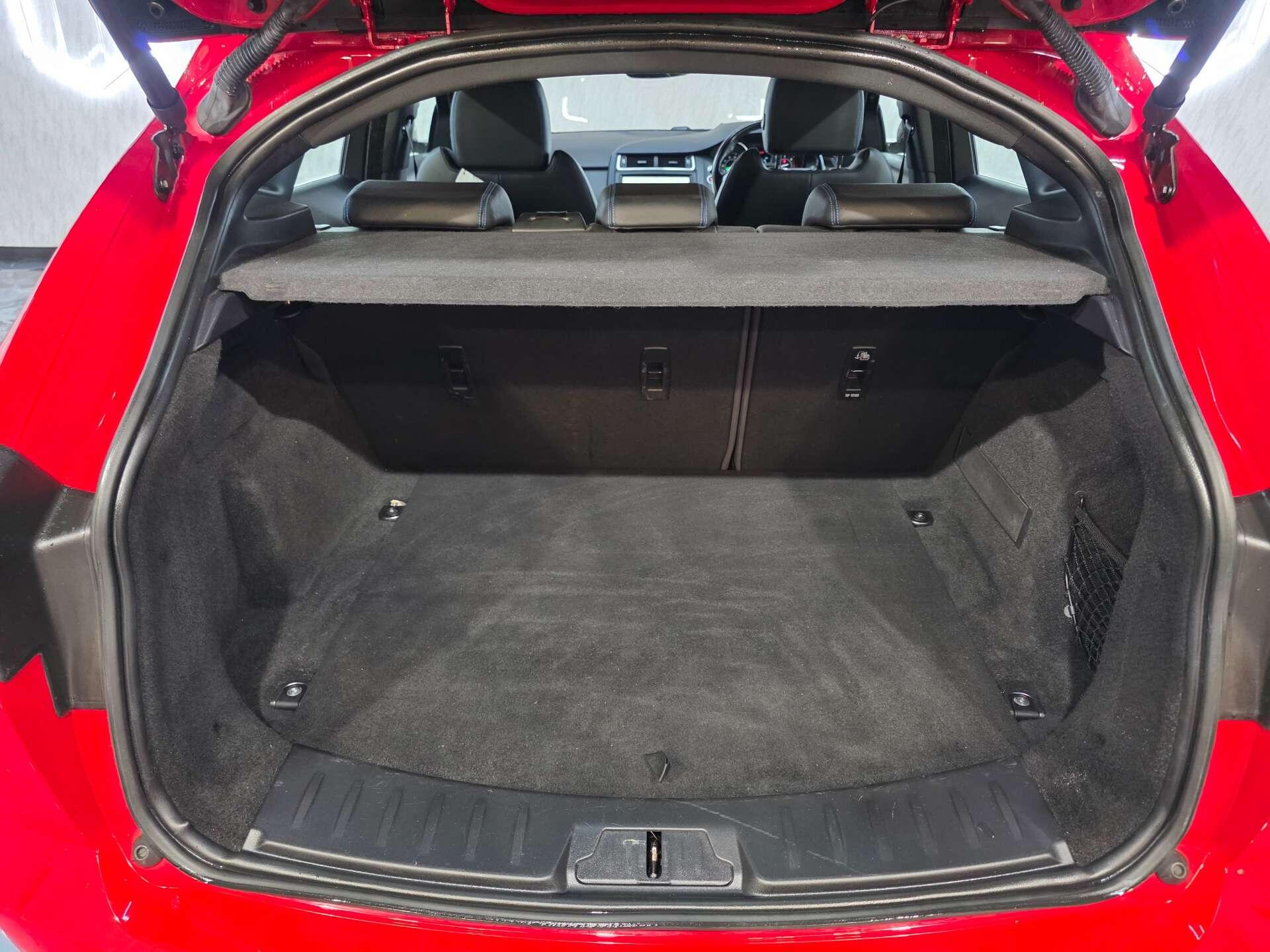 2020 69 JAGUAR E-PACE