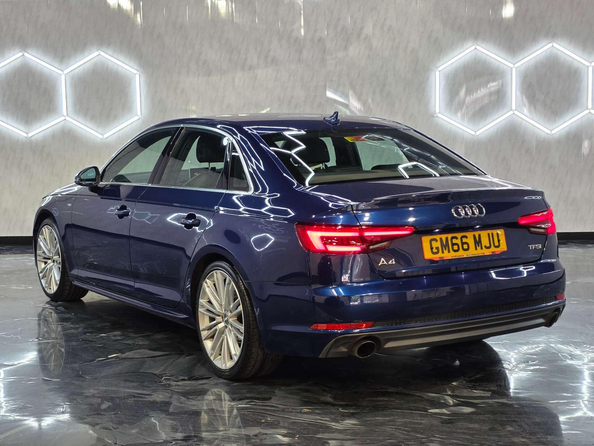 2017 66 AUDI A4
