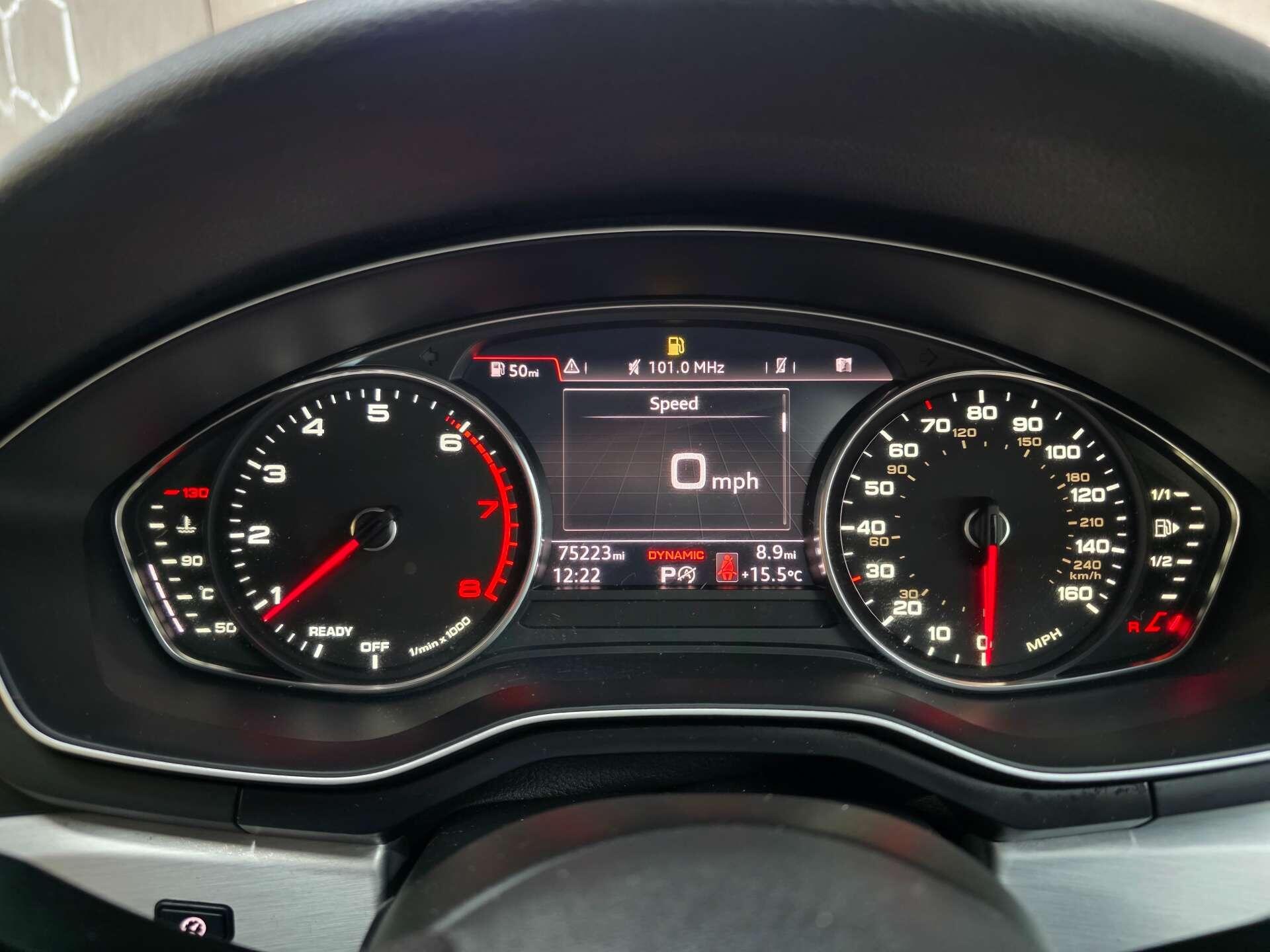 2017 66 AUDI A4