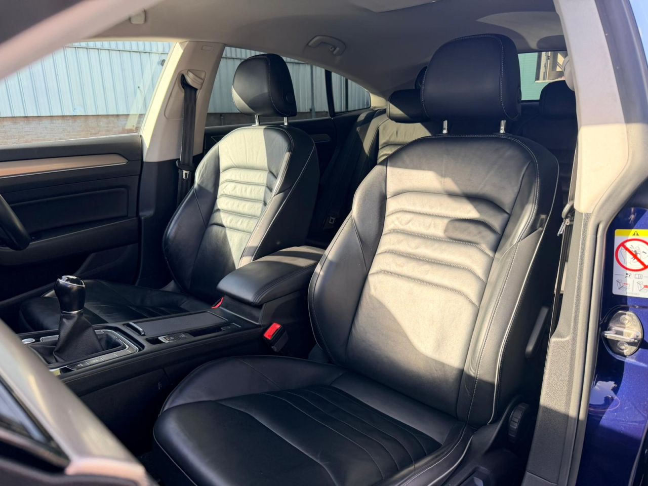 2019 VOLKSWAGEN ARTEON 2.0 TDI Elegance Fastback 5dr Diesel Manual Euro 6 (s/s) (150 ps) - vehicle photo 13 for sale on PureCar