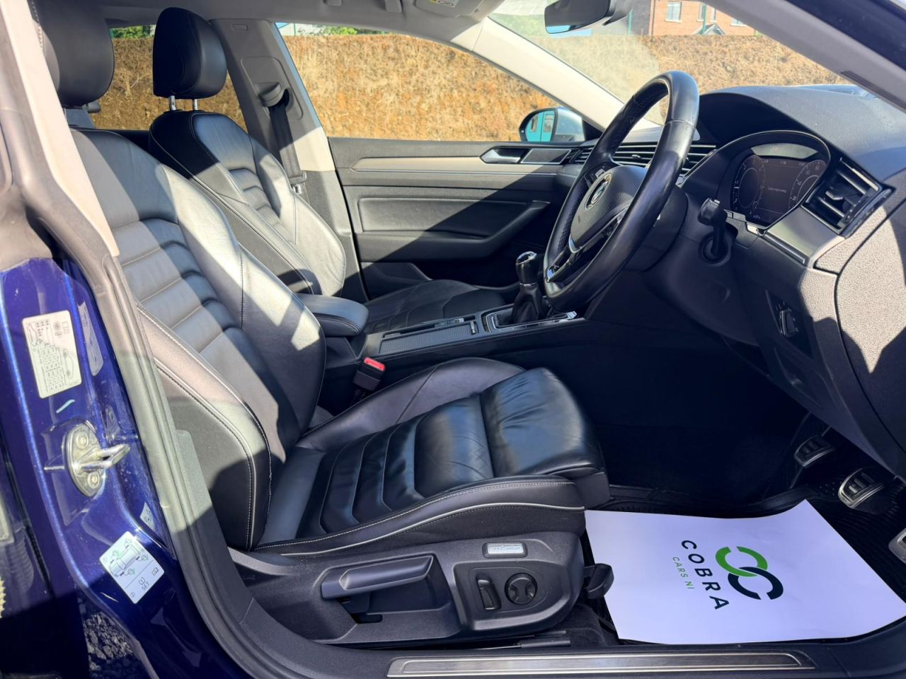 2019 VOLKSWAGEN ARTEON 2.0 TDI Elegance Fastback 5dr Diesel Manual Euro 6 (s/s) (150 ps) - vehicle photo 10 for sale on PureCar