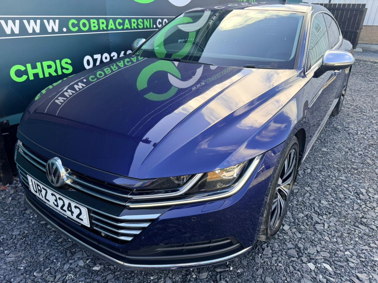 2019 VOLKSWAGEN ARTEON 2.0 TDI Elegance Fastback 5dr Diesel Manual Euro 6 (s/s) (150 ps) - vehicle photo 5 for sale on PureCar